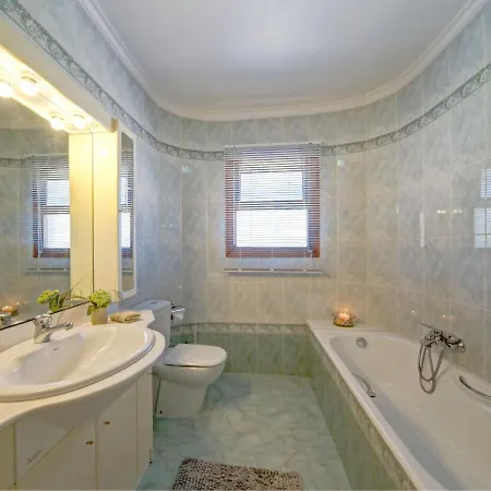 Doris By Interhome Διαμέρισμα *