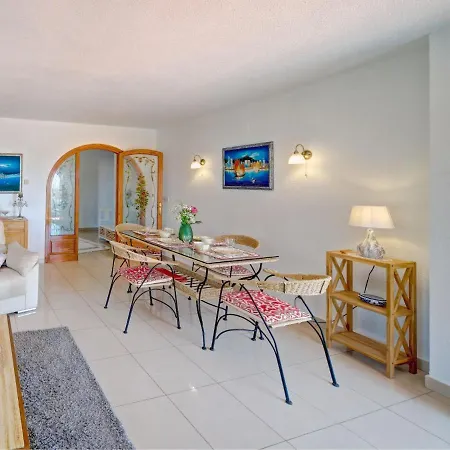 Apartamento Doris By Interhome *