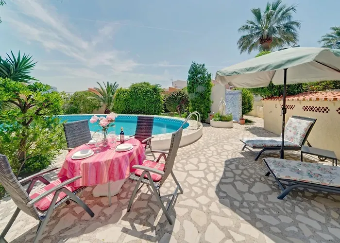 Doris By Interhome Apartment